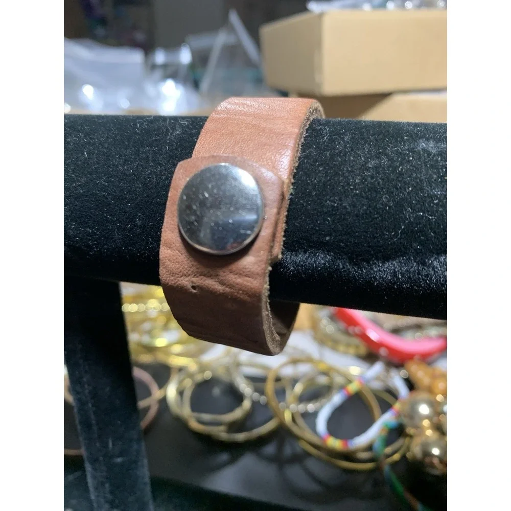 Tanner Goods Leather Brown Bracelet Wristband cuff Snap Button